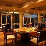 Garden 4*